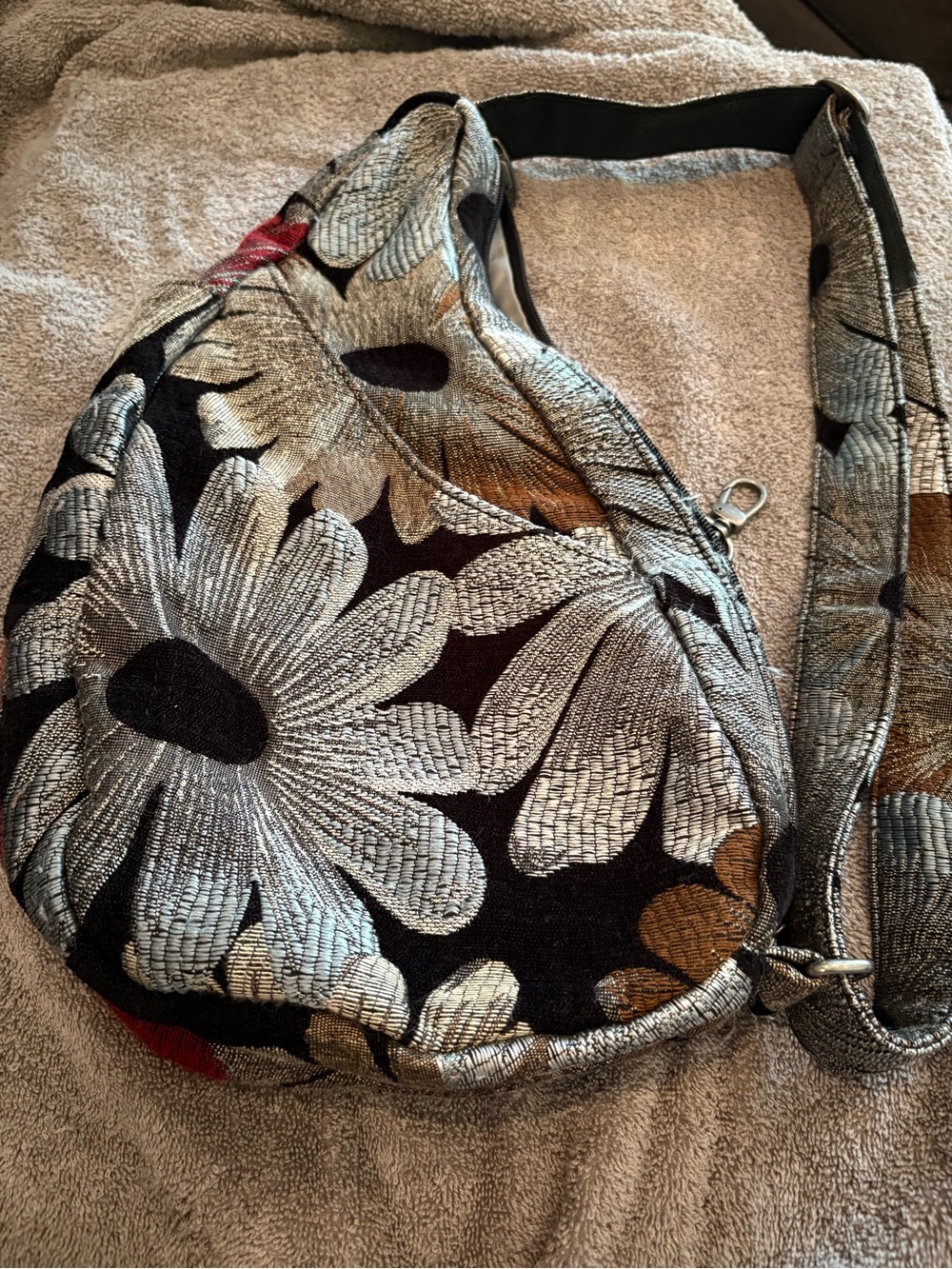 Ameribag Floral Jacquard Crossbody in Black, Silver, Brown, Red